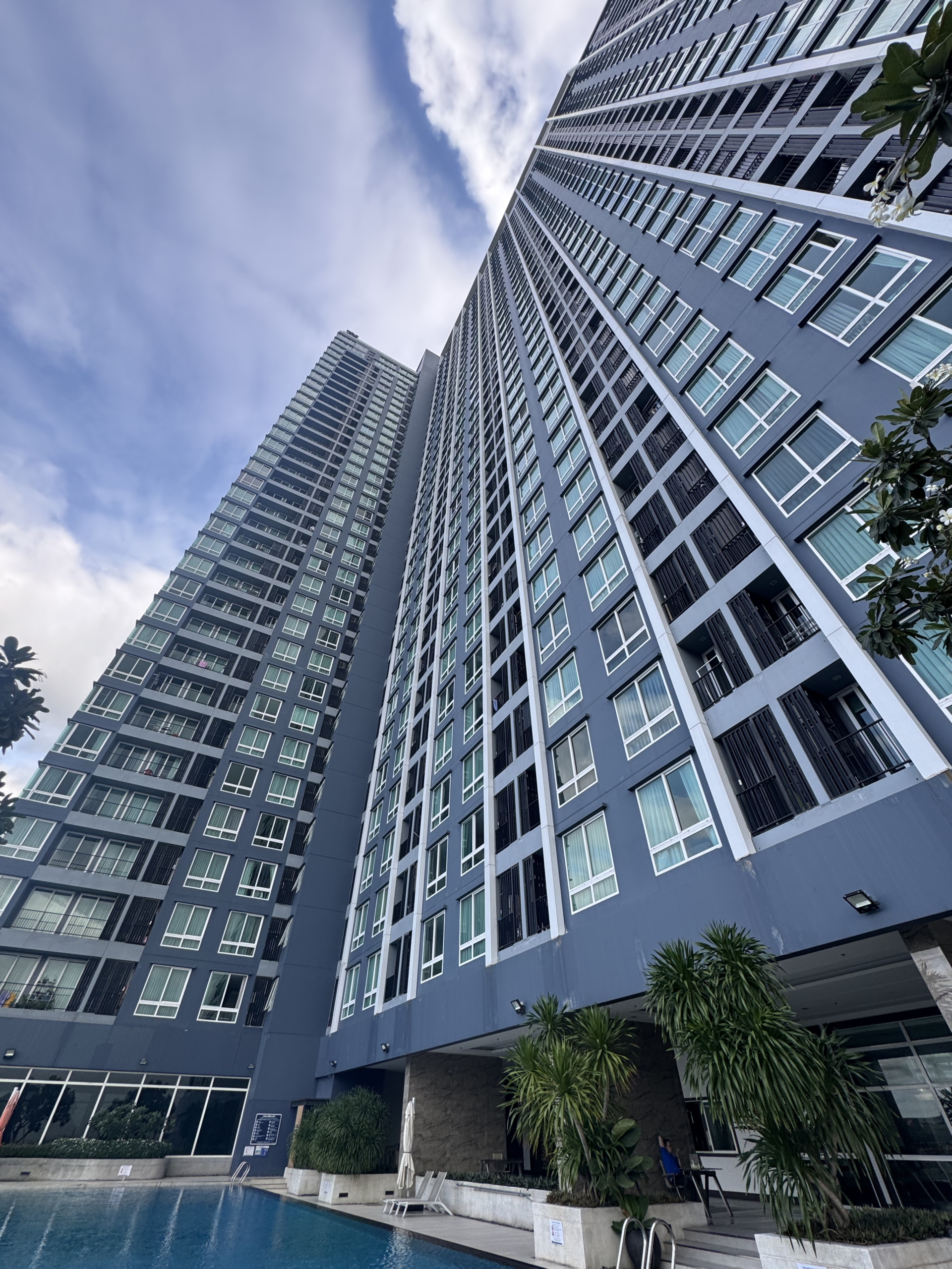 The Metropolis Samrong Interchange